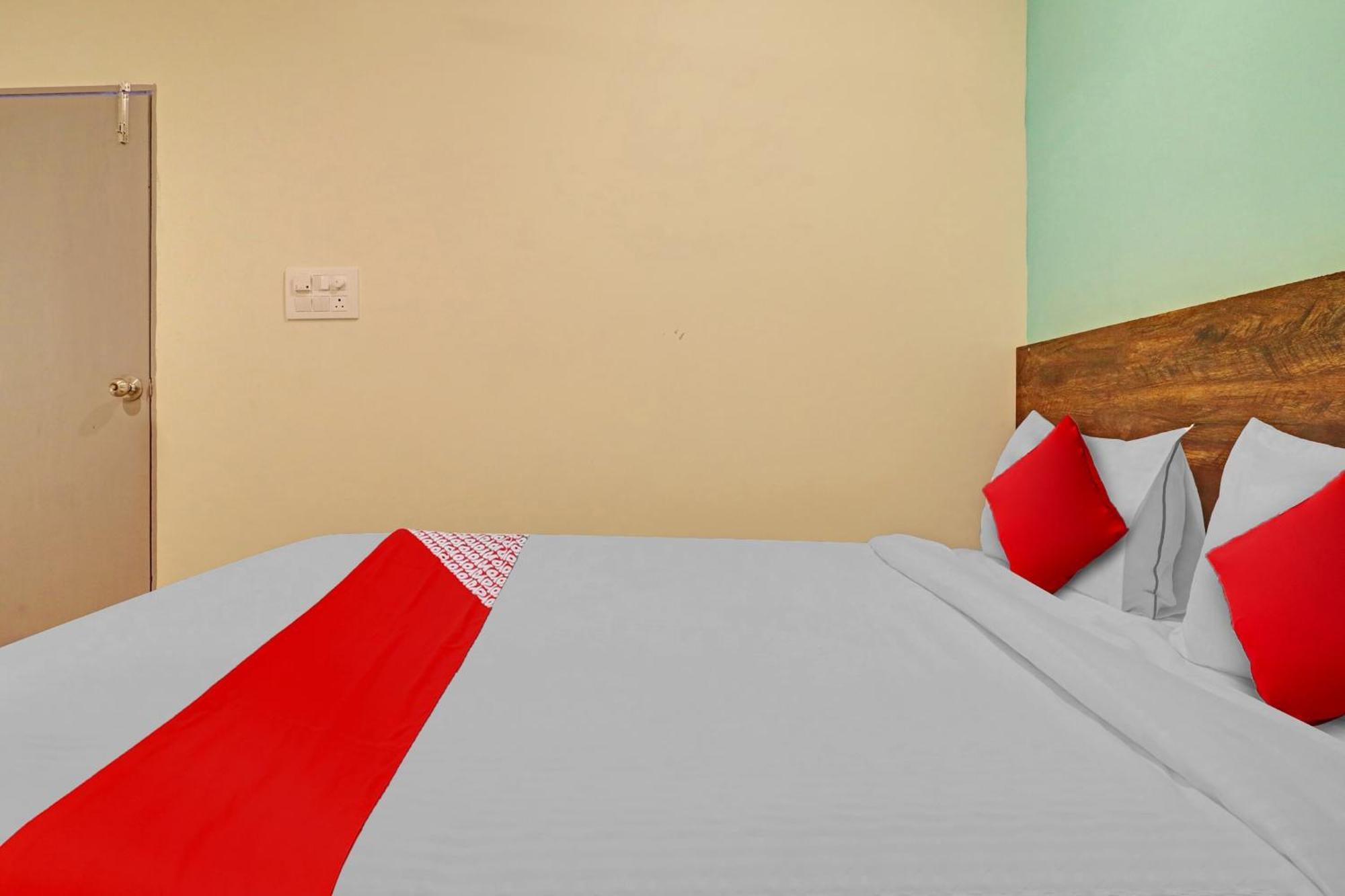 Hotel O R Square Sururnagar ภายนอก รูปภาพ