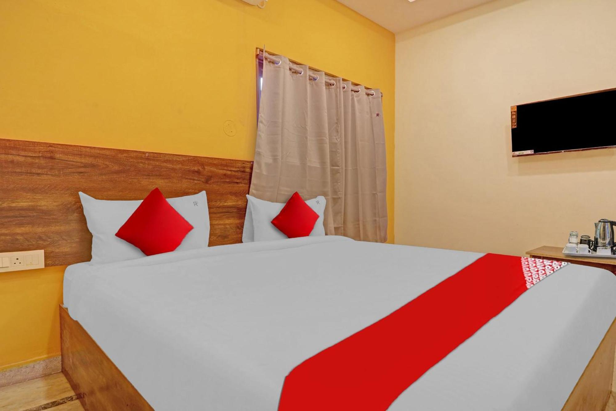 Hotel O R Square Sururnagar ภายนอก รูปภาพ